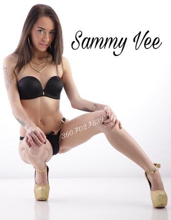 , 21  female escort, Phoenix