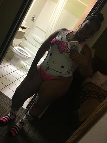 , 22  female escort, Phoenix
