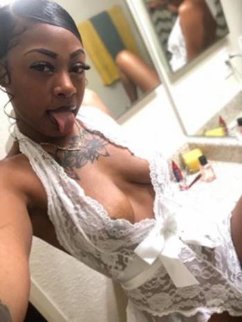 LUCki, 25  female escort, Phoenix