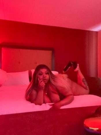 Alexandria, 25  female escort, Phoenix