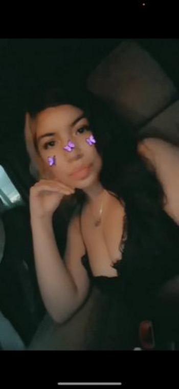 Mila, 21  female escort, Phoenix