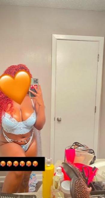 SEXII, 27  female escort, Phoenix