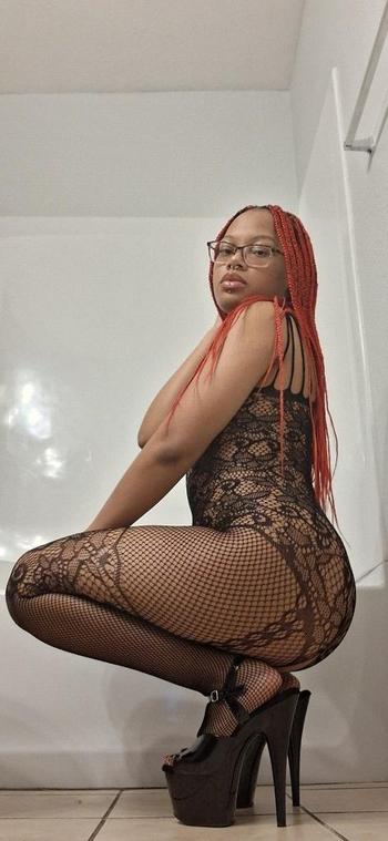 Peaches , 20  female escort, Phoenix