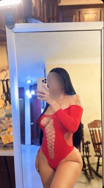 Leslie, 25  female escort, Phoenix