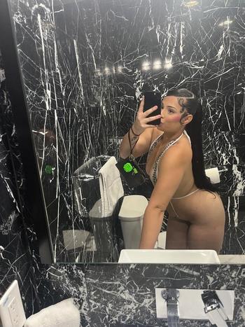 Memory , 21  female escort, Phoenix