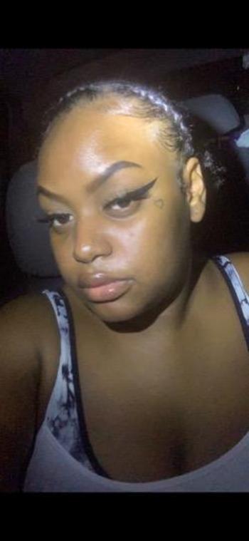Kiyomi, 23  female escort, Phoenix