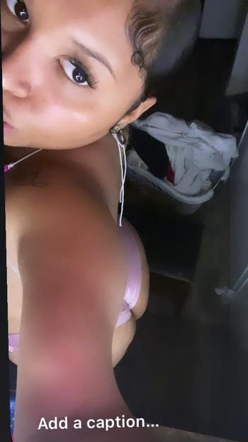 Redd, 20  female escort, Phoenix