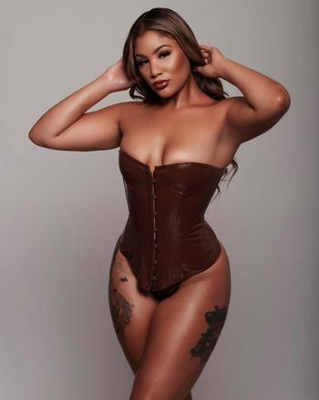 Melanie Layne, 26  female escort, Phoenix